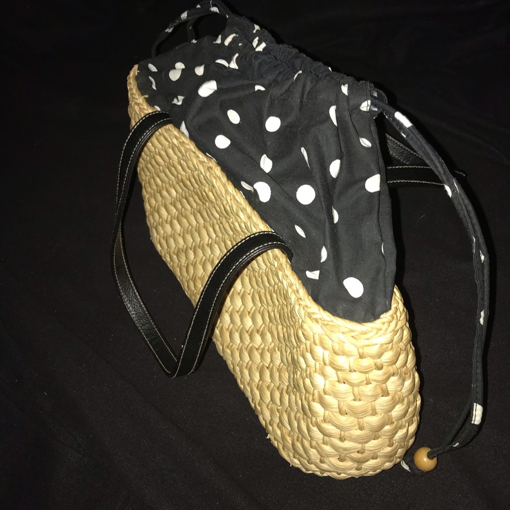 Retro Polka-dotted wicker basket double handle purse, drawstring closure w/ bead